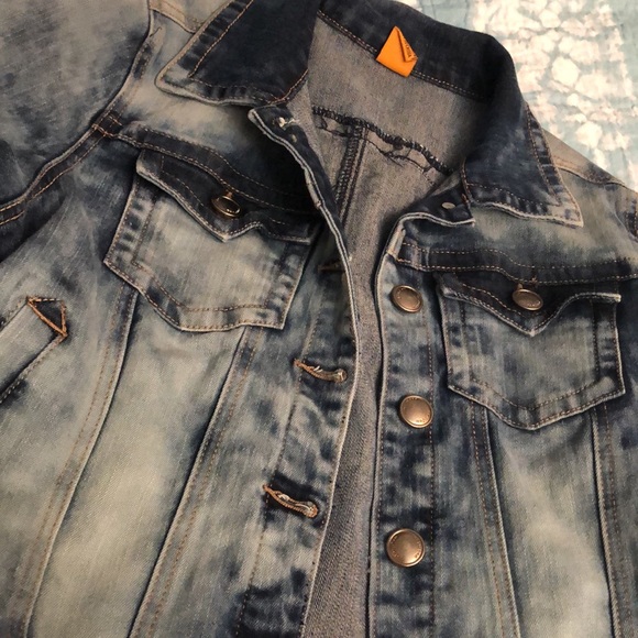 Jou Jou jean jacket. Stretchy material. Cropped. - Picture 2 of 5